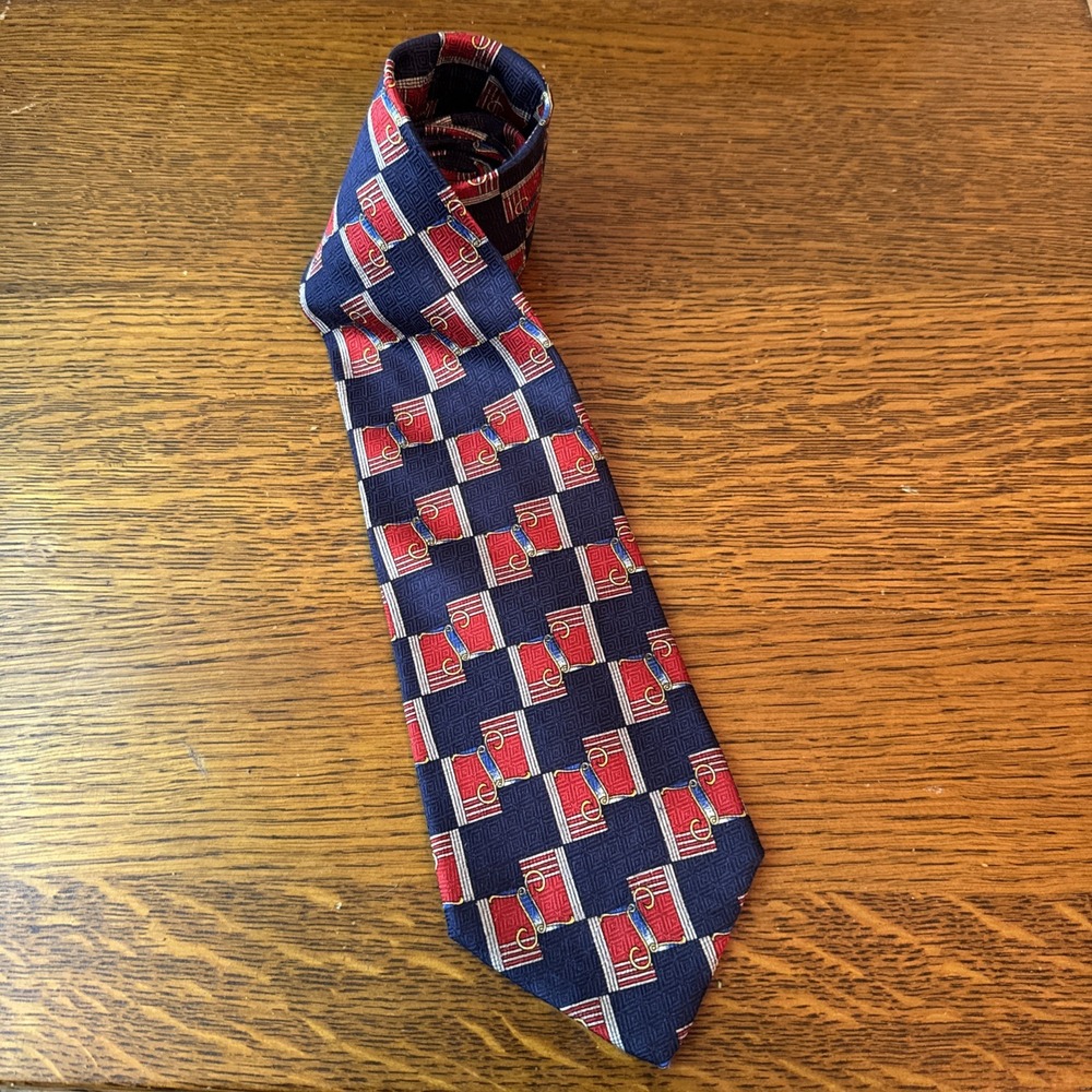 Roundtree & York Men's Tie Extra Long 100% Silk Made In The USA